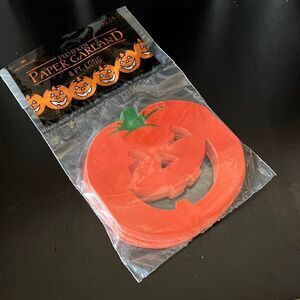 Hallmark vintage carved pumpkin paper garland NWT Halloween decor